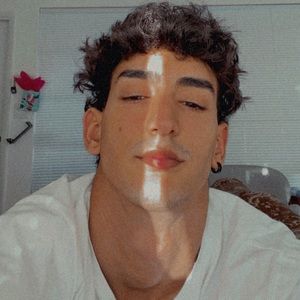 Meet your Posher, Aaron